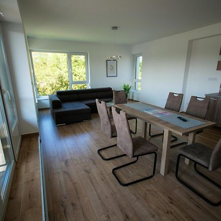 Zea Apartmanhaz Apartment Balatonfenyves Exterior photo