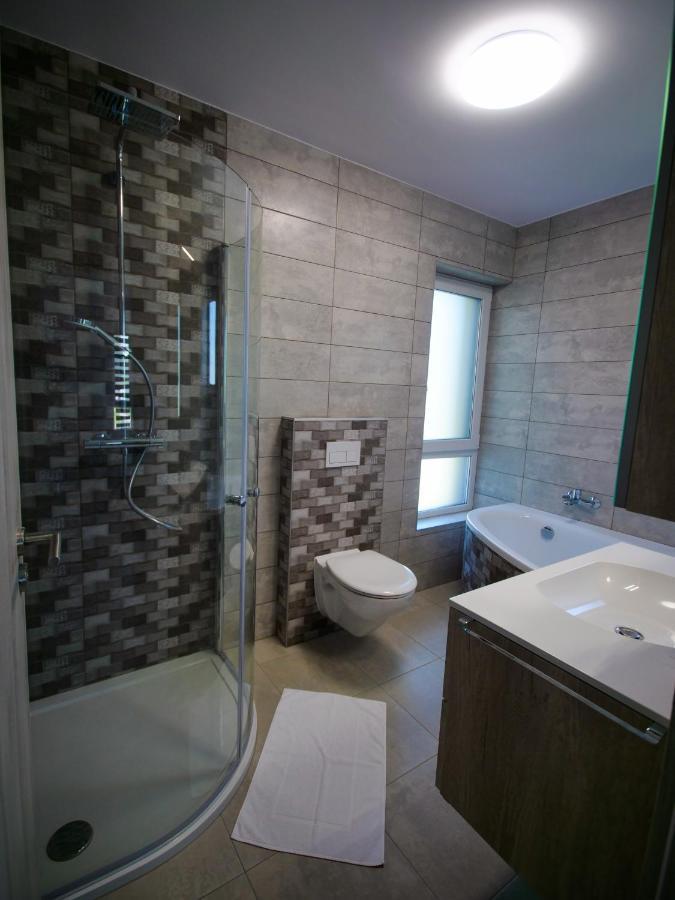 Zea Apartmanhaz Apartment Balatonfenyves Exterior photo