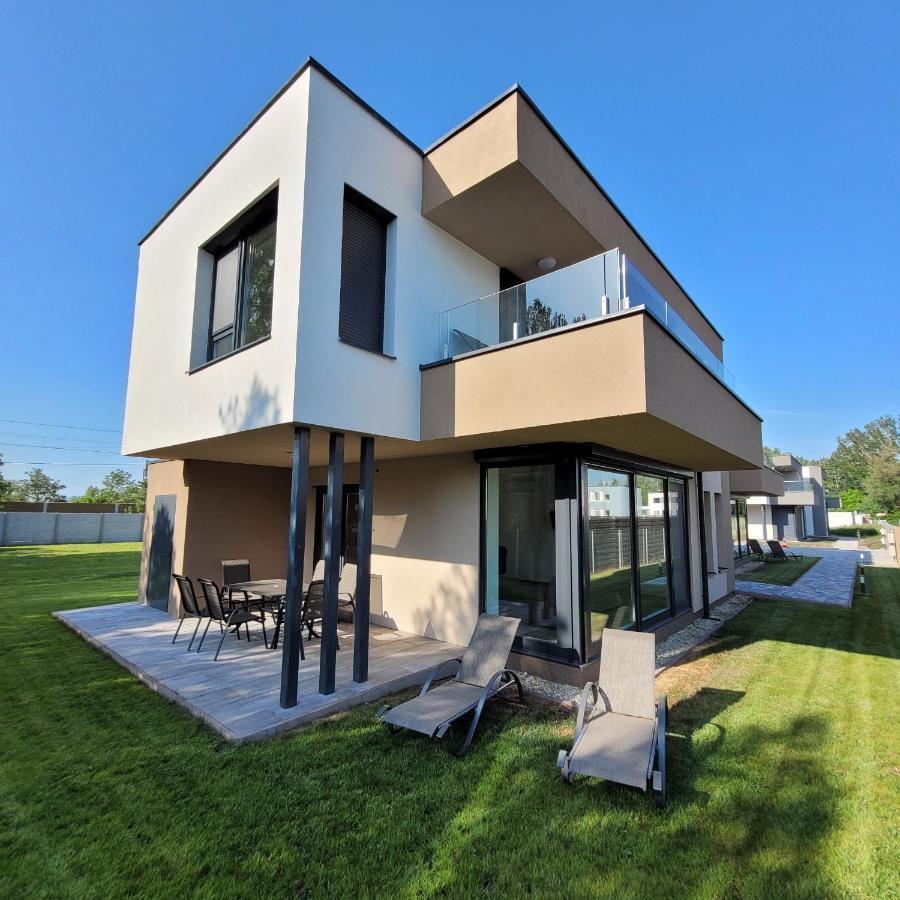 Zea Apartmanhaz Apartment Balatonfenyves Exterior photo