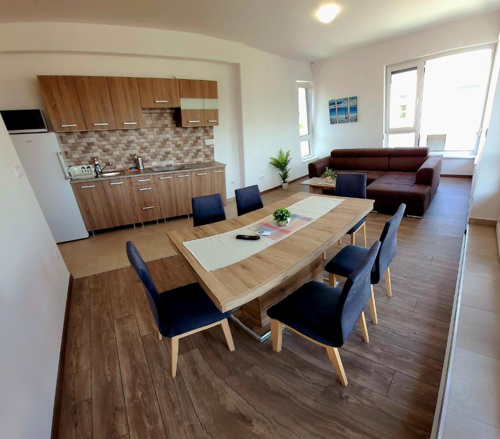 Zea Apartmanhaz Apartment Balatonfenyves Exterior photo