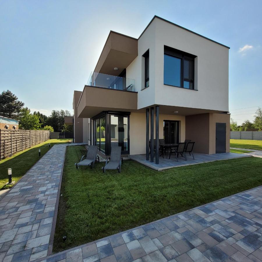 Zea Apartmanhaz Apartment Balatonfenyves Exterior photo